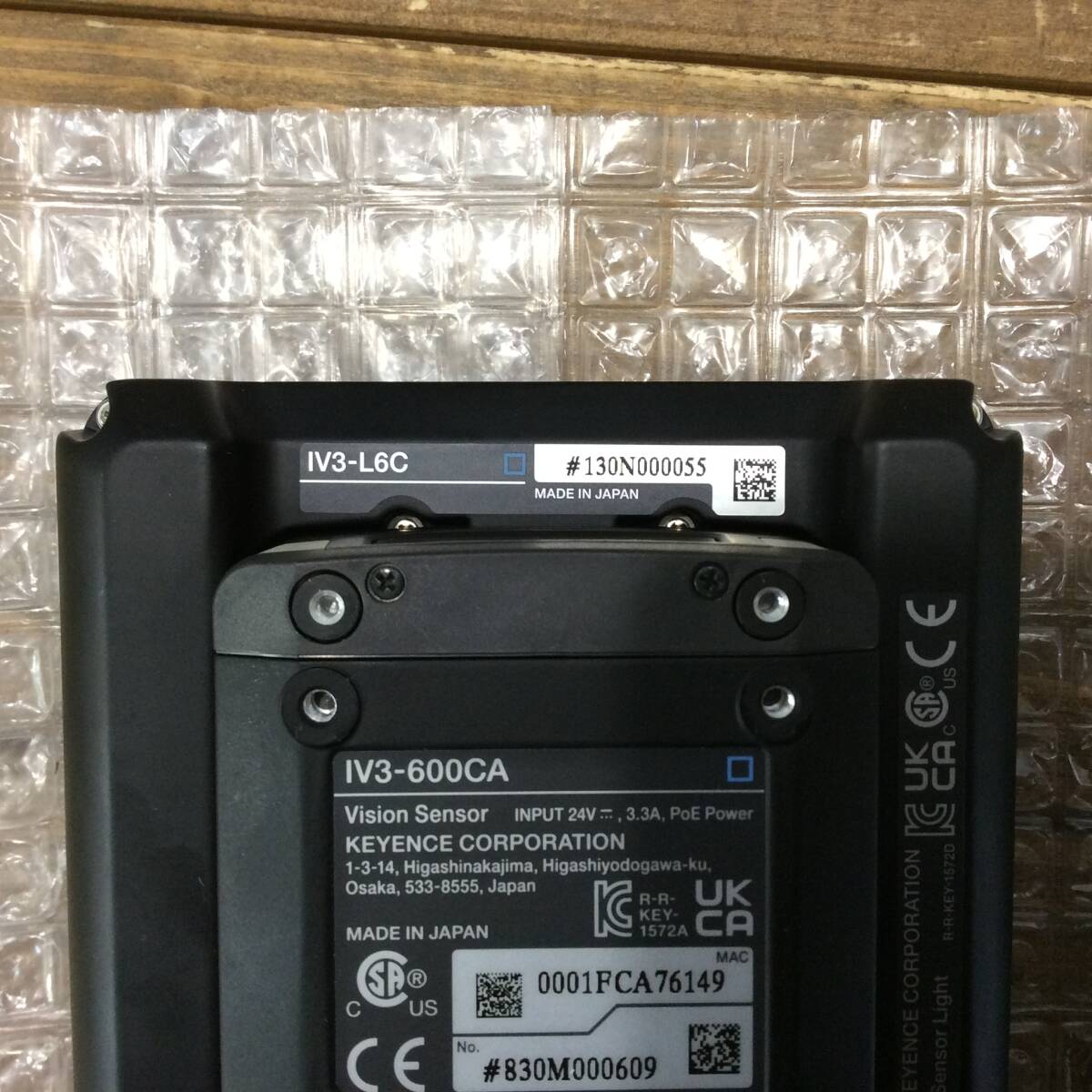 KEYENCE IV3-L6C Amplifier Imaging Lighting Unit Sensor Wide Field of View Color AF Specification [c1218703501]
