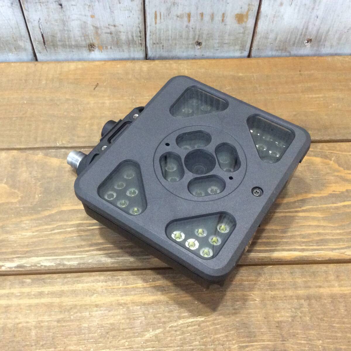 KEYENCE IV3-L6C Amplifier Built-in AI Imaging Lighting Unit Sensor Color AF Specification [e1218707606]