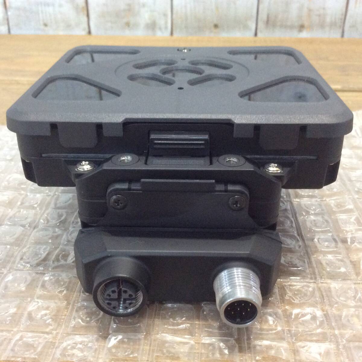 KEYENCE IV3-L6C Amplifier Built-in AI Imaging Lighting Unit Sensor Color AF Specification [e1218707606]
