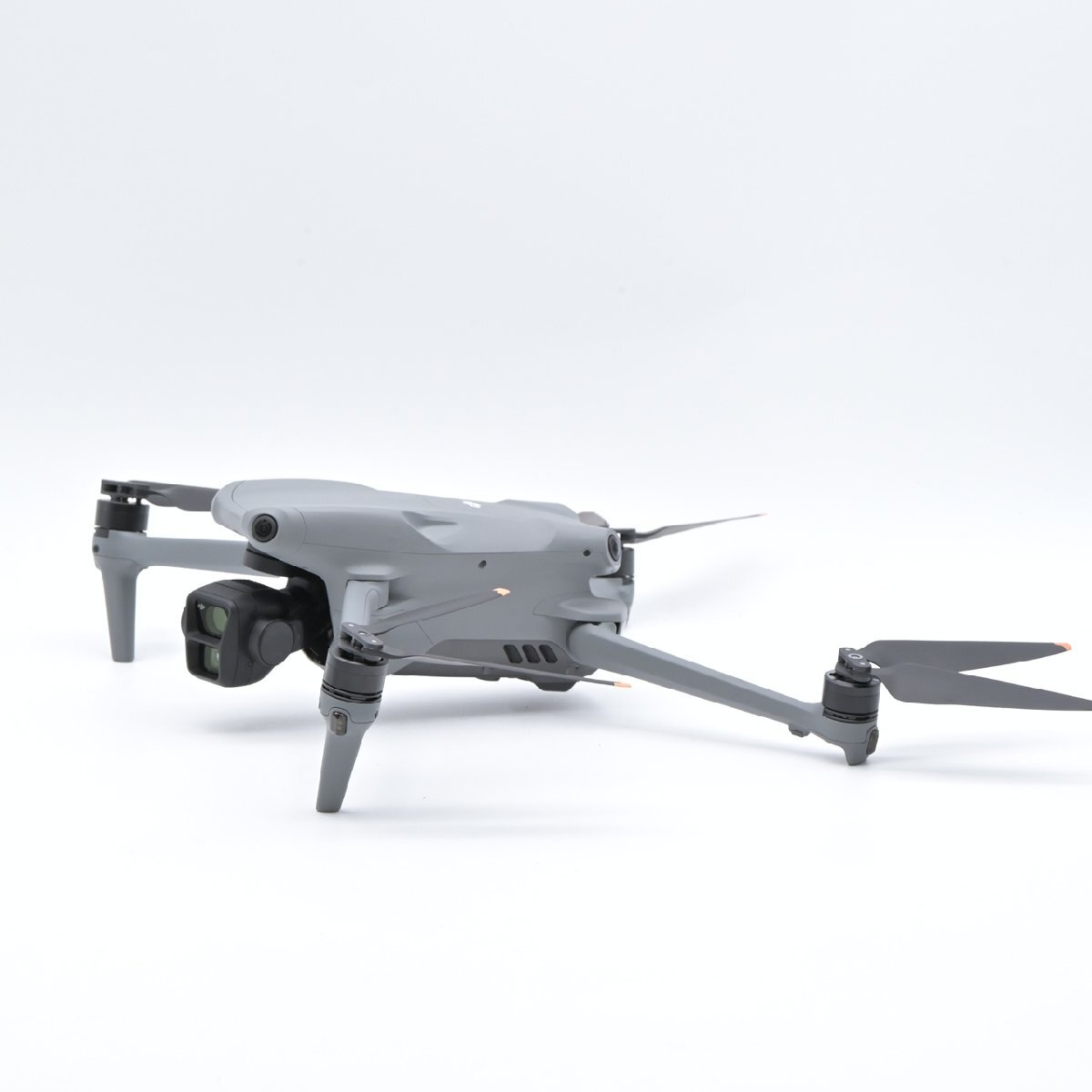 DJI Air 3 Fly More Combo Drone [v1219151059]