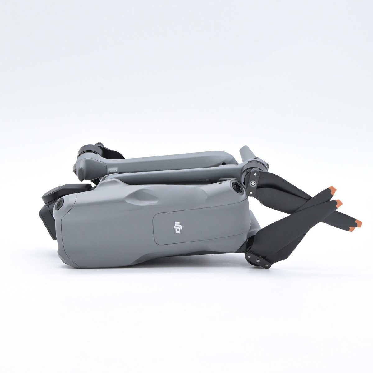 DJI Air 3 Fly More Combo Drone [v1219151059]