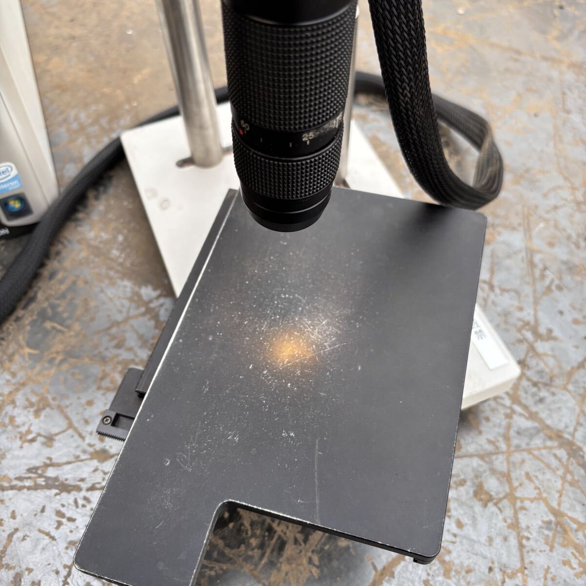 KEYENCE VH-8000 Microscope Stand with Zoom Lens [e1219171534]