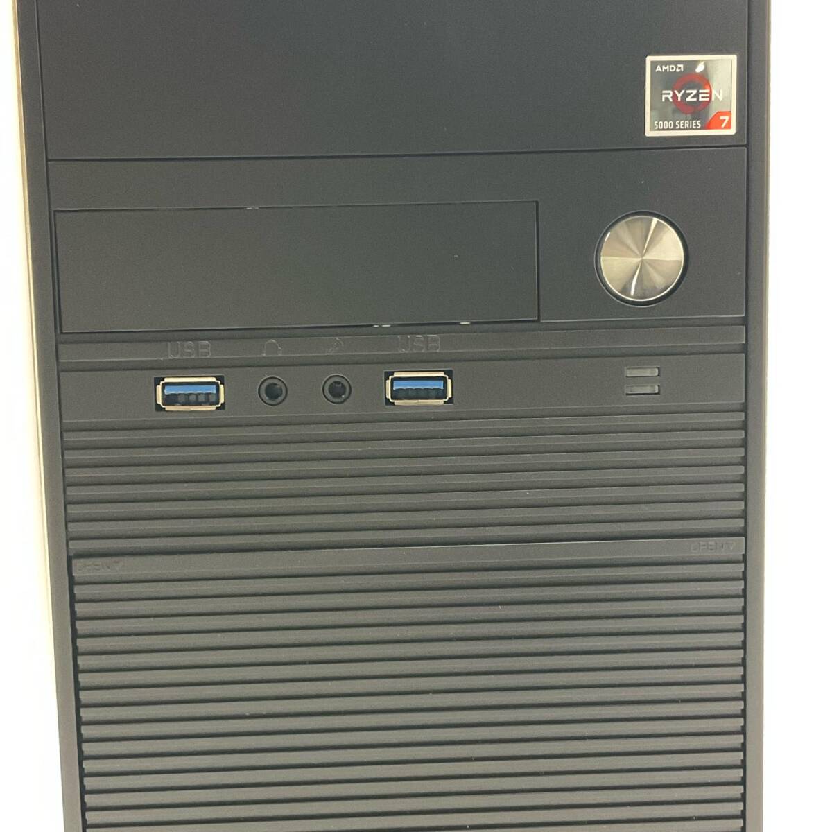 AeroStream RM7A-E223/B AMD Ryzen 7 5700X 8-Core 16GB M.2 SSD 1TB NVIDIA GeForce RTX 40 [q1219271756]