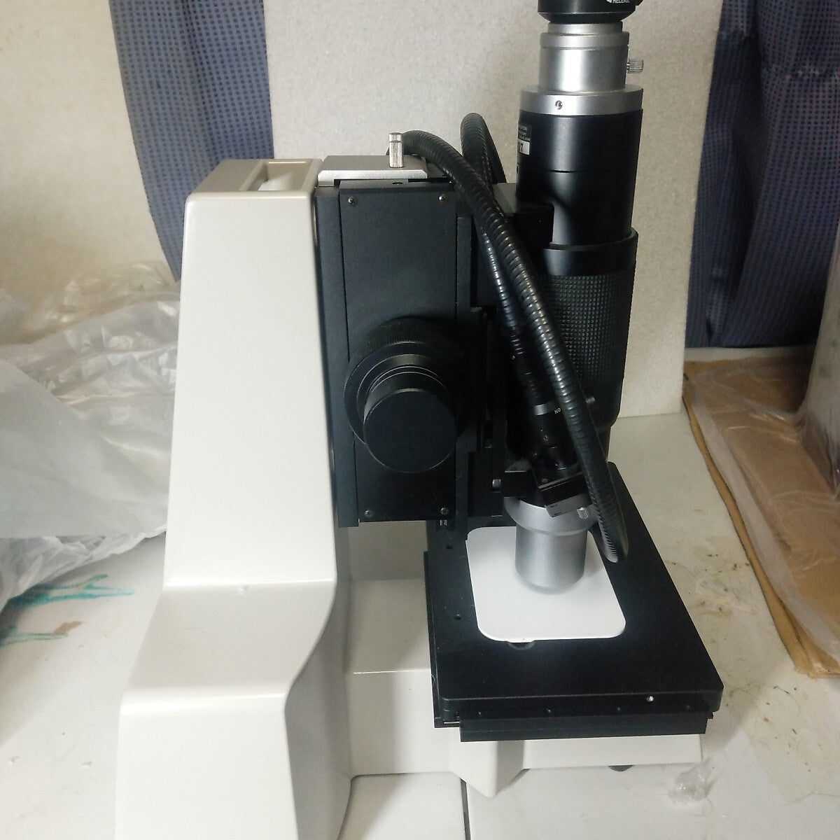 Keyence VH-Z450 Microscope with VH-S5 and 3000x Zoom Lens [m1219373394]