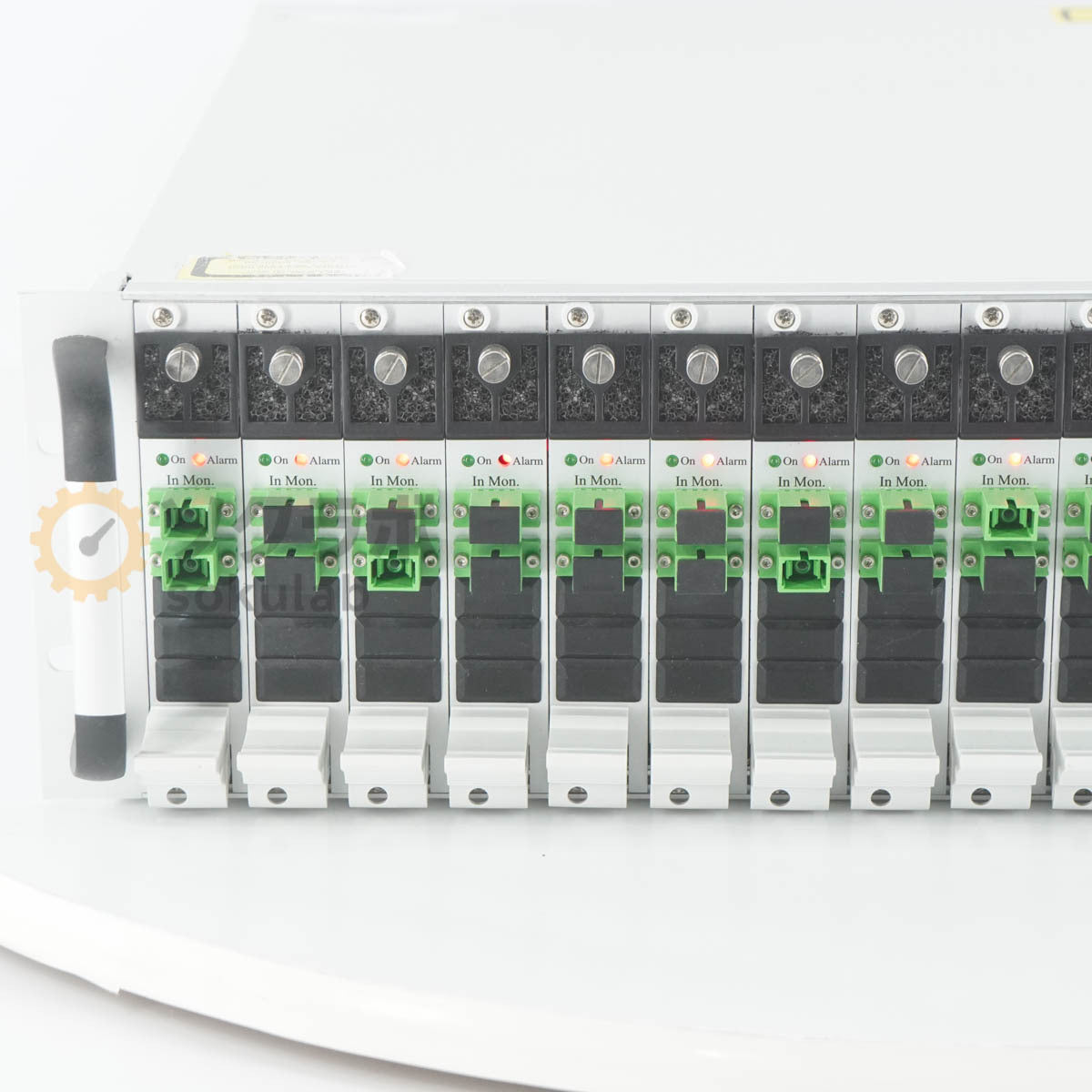 DW RACK-3U-84TE-CPU-1-3V3-100-B0 LEA PHOTONICS Keyed Optical Amplifier [x1219621401]