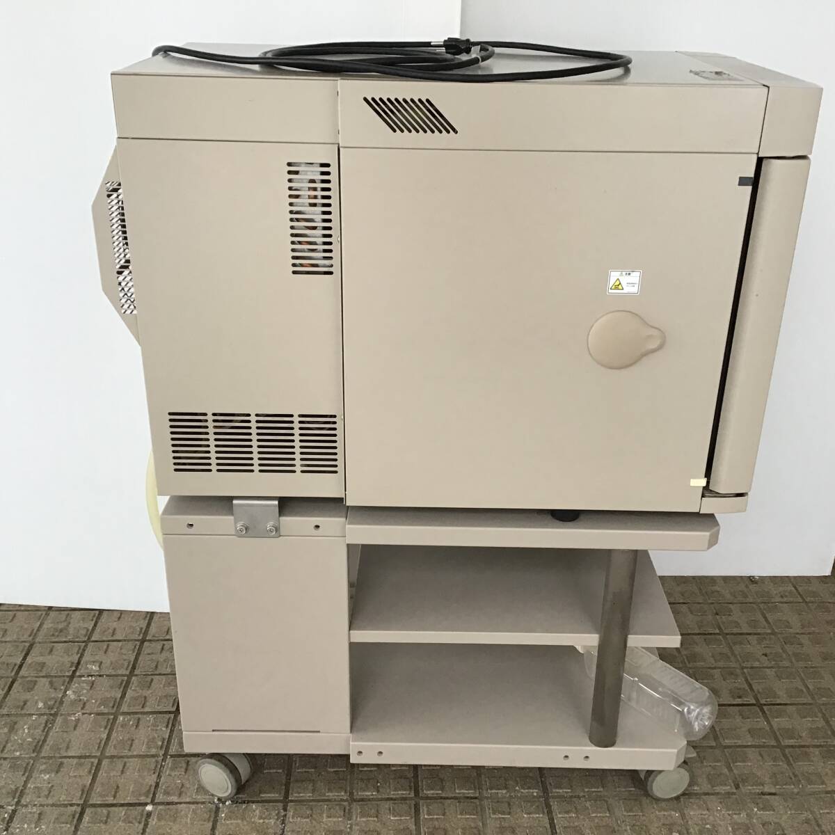 ESPEC SU-261 Small Environmental Test Chamber [v1219962491]
