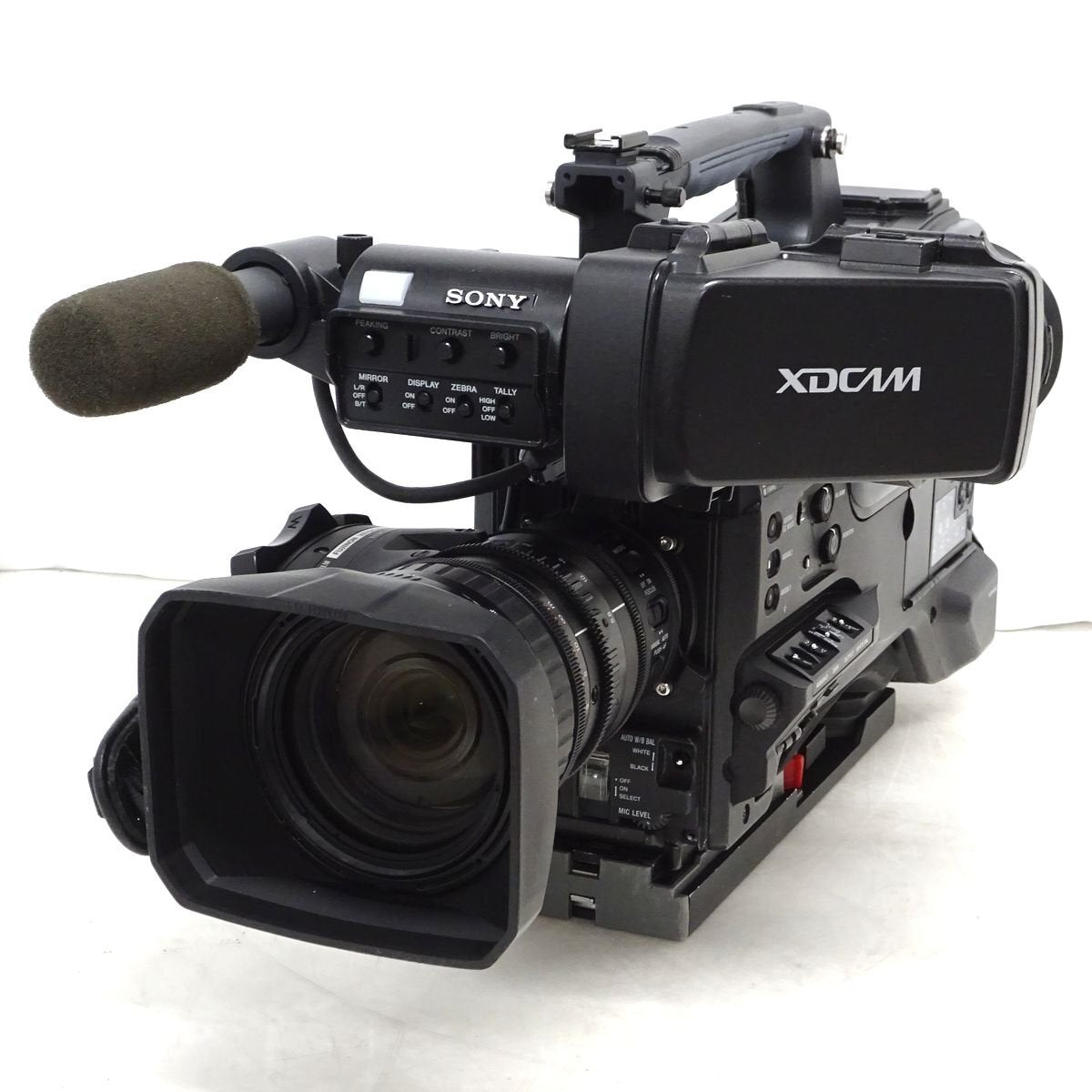 Sony PXW-X320 XDCAM Memory Camcorder with 16x Lens [t1220356295]