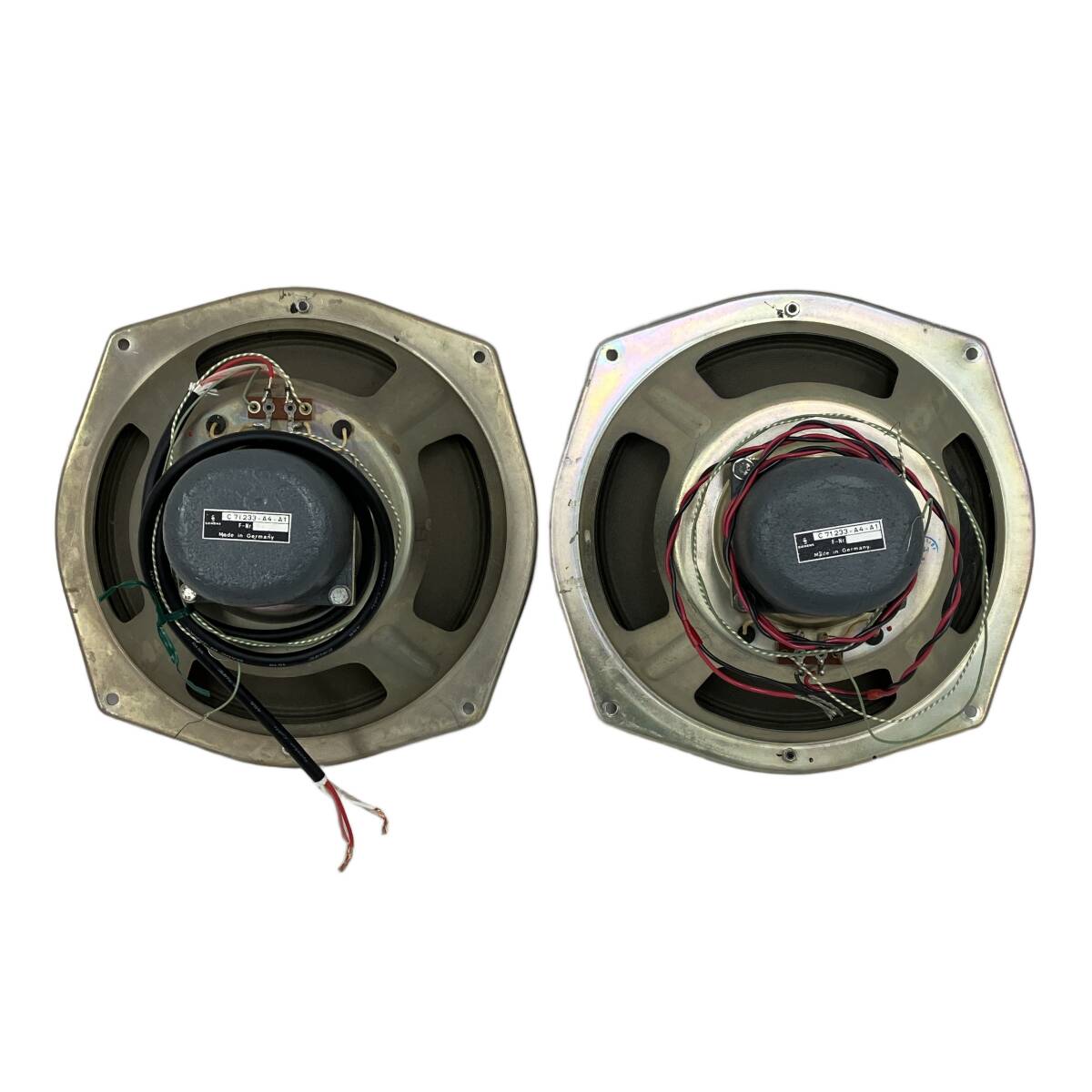 SIEMENS C71233-A4-A1 Speaker Pair Audio Equipment [w1220358812]