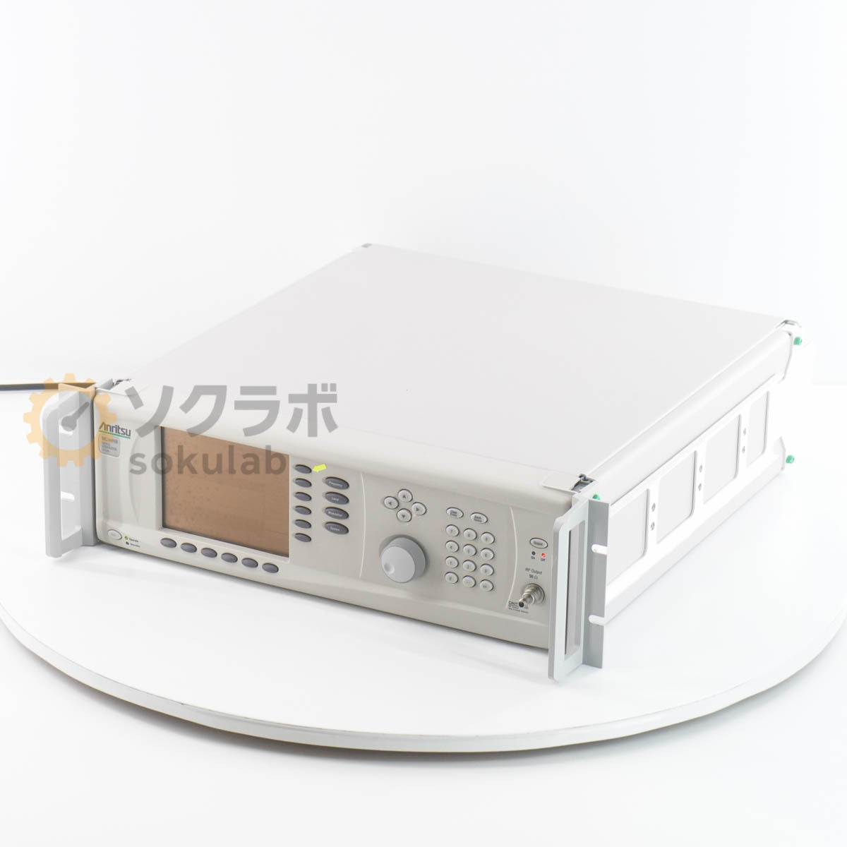 Anritsu MG3695B Signal Generator [b1220477534]