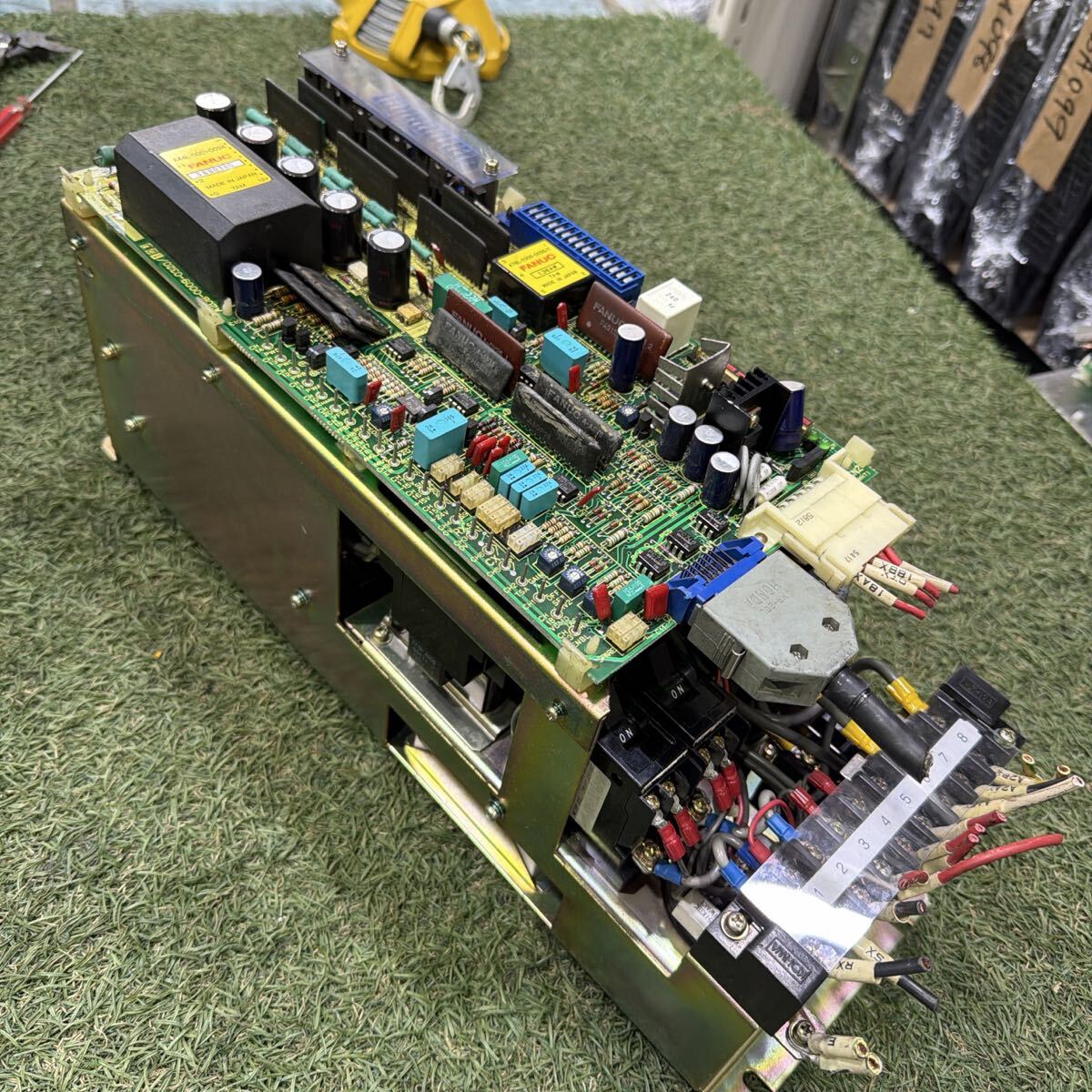 FANUC A06B-6047-H004 Velocity Control Unit [v1221812529]