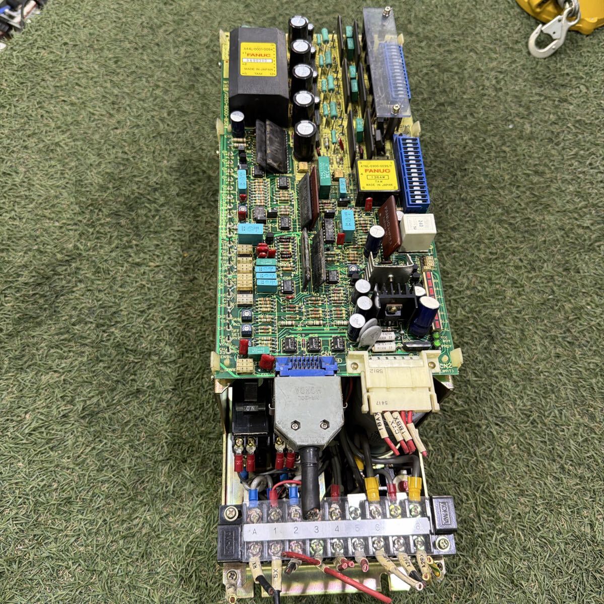FANUC A06B-6047-H004 Velocity Control Unit [v1221812529]
