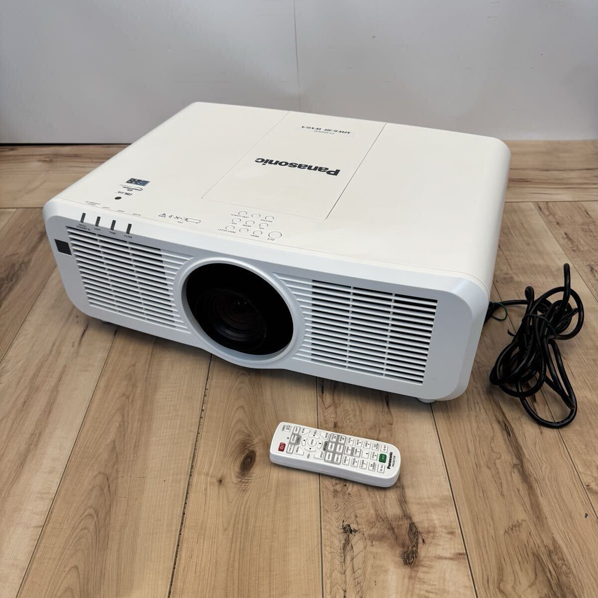 Panasonic PT-MW630J LCD Projector 8000lm [h1221851460]