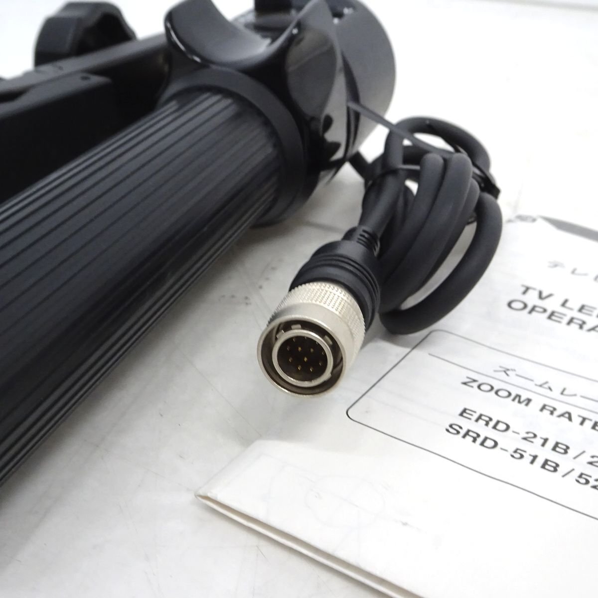 Fujinon ERD-22B Zoom Demand for Broadcast Lens 12Pin with MCA-1A Mounting Clamp [j1222011507]