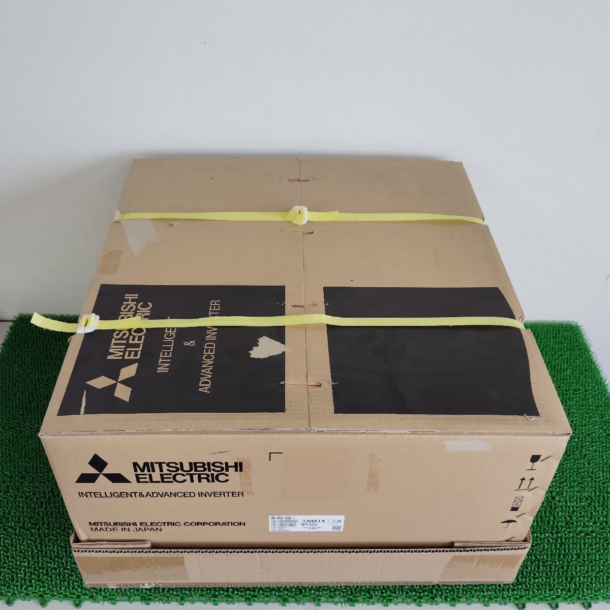 Mitsubishi Electric FR-F820-55K-1 Inverter (open box) [w1225093863]