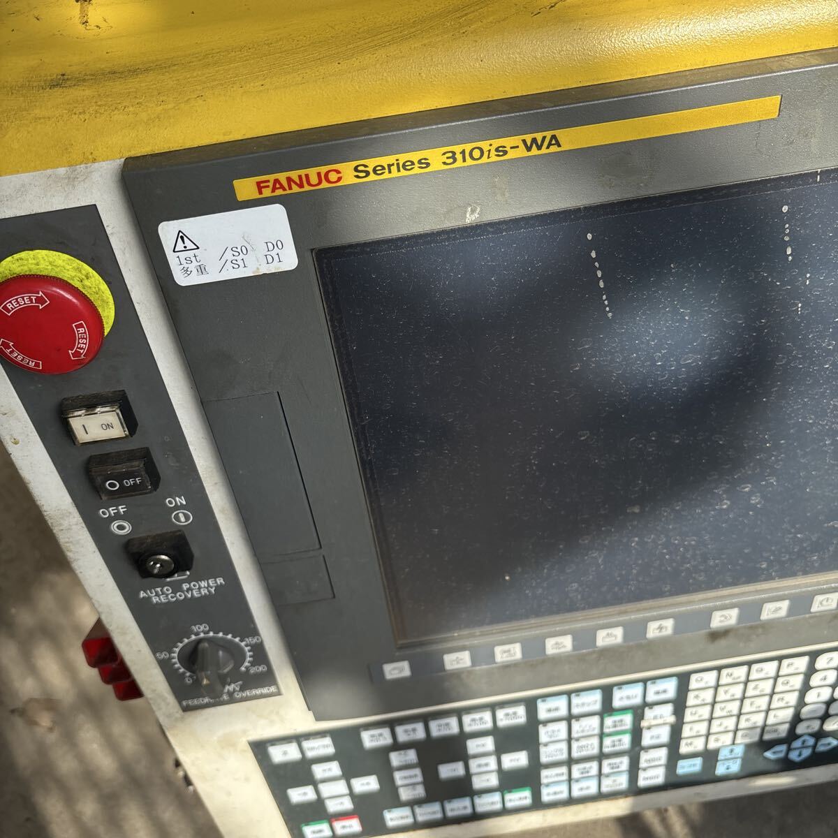 FANUC Series 310is-WA Operator Monitor (as-is) [m1225473131]