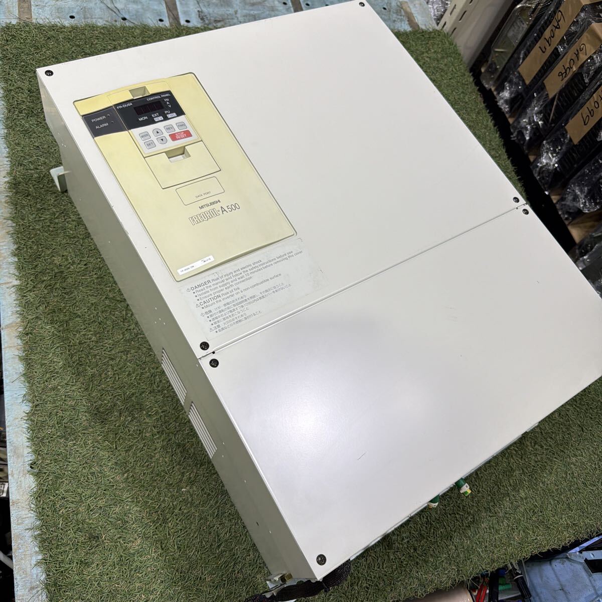 Mitsubishi Electric FR-A520-55K FREQROL-A500 Inverter [g1226500824]