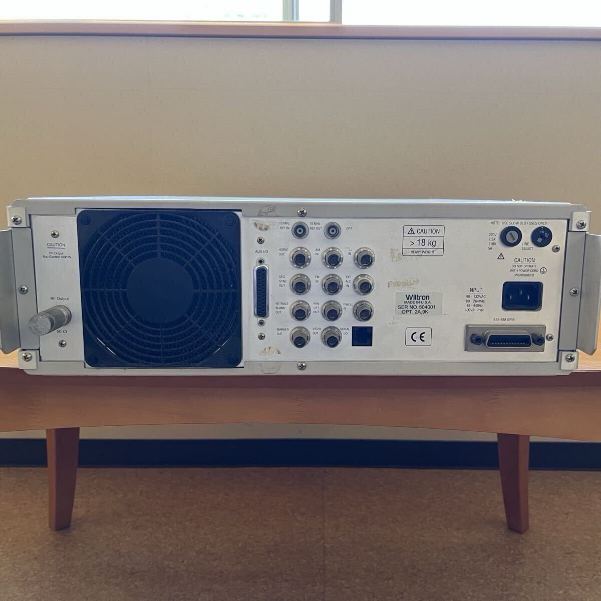 Anritsu Wiltron 68147B Synthesized Sweep Generator 10MHz-20GHz [e1226916327]