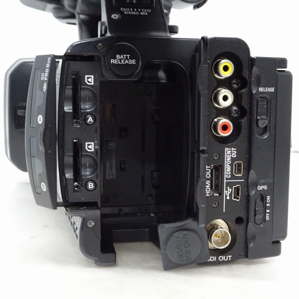 SONY HXR-NX5J NXCAM Camcorder with HourMeter 210×10H [q1227726959]