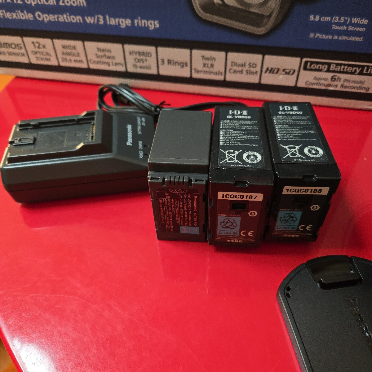Panasonic AG-AC90 Professional Camera with 4 Batteries and Filter [h1228019019]