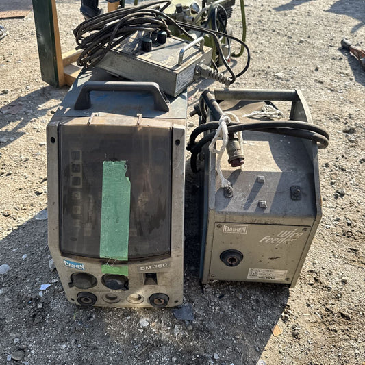 Daihen DM-350 CM-7401 CO2/MAG Welding DC Power Source (as-is) [w1228022862]
