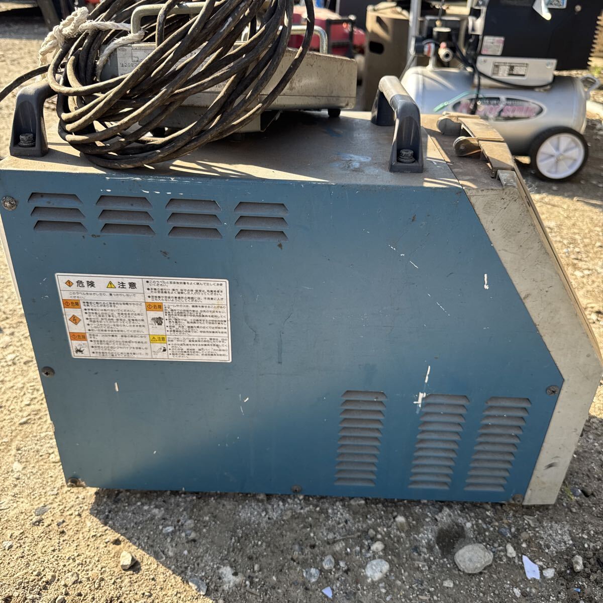 Daihen DM-350 CM-7401 CO2/MAG Welding DC Power Source (as-is) [w1228022862]