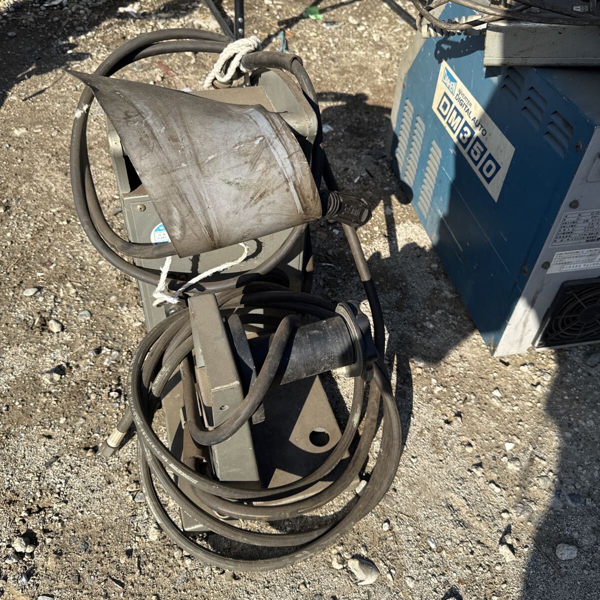 Daihen DM-350 CM-7401 CO2/MAG Welding DC Power Source (as-is) [w1228022862]