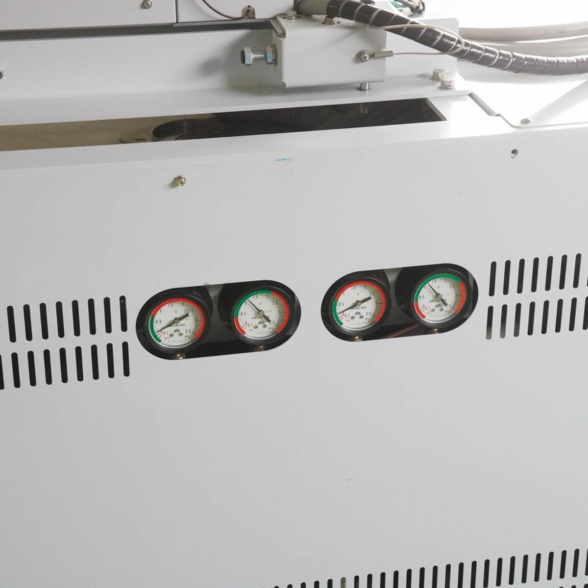 Shimadzu TCR2W-200T Thermostatic Chamber Temperature Test Chamber [b1228245886]