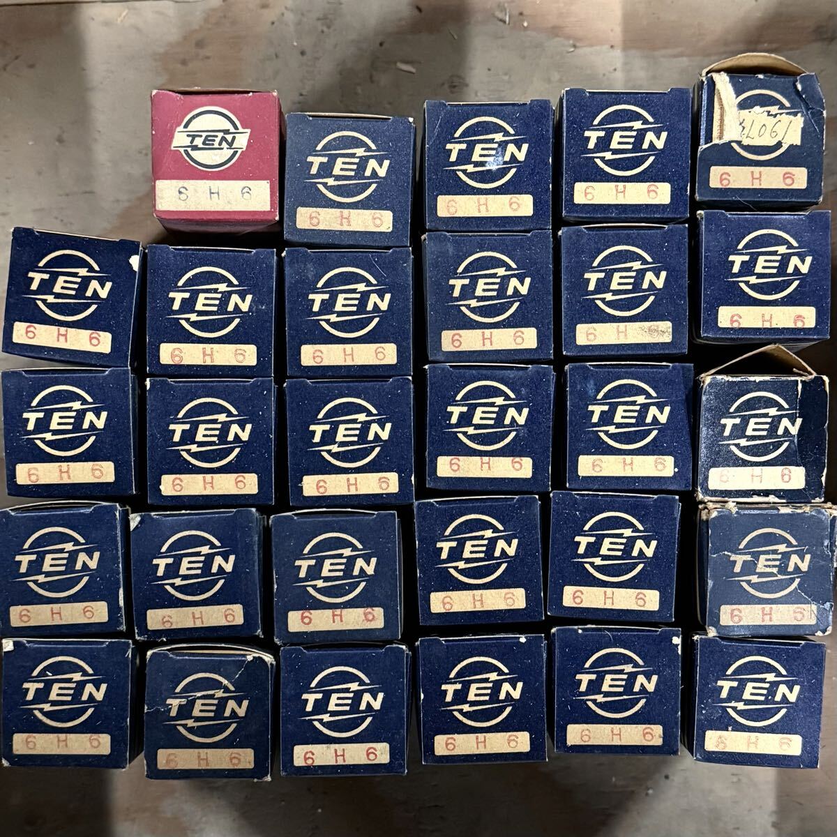 SNT1938 Vacuum Tubes Lot of 200+ Units Various Brands (untested) [u1228543268]