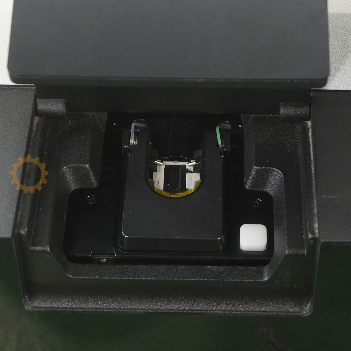 Illumina MiSeq System SY-410-1001 DNA Sequencer [p1228778803]
