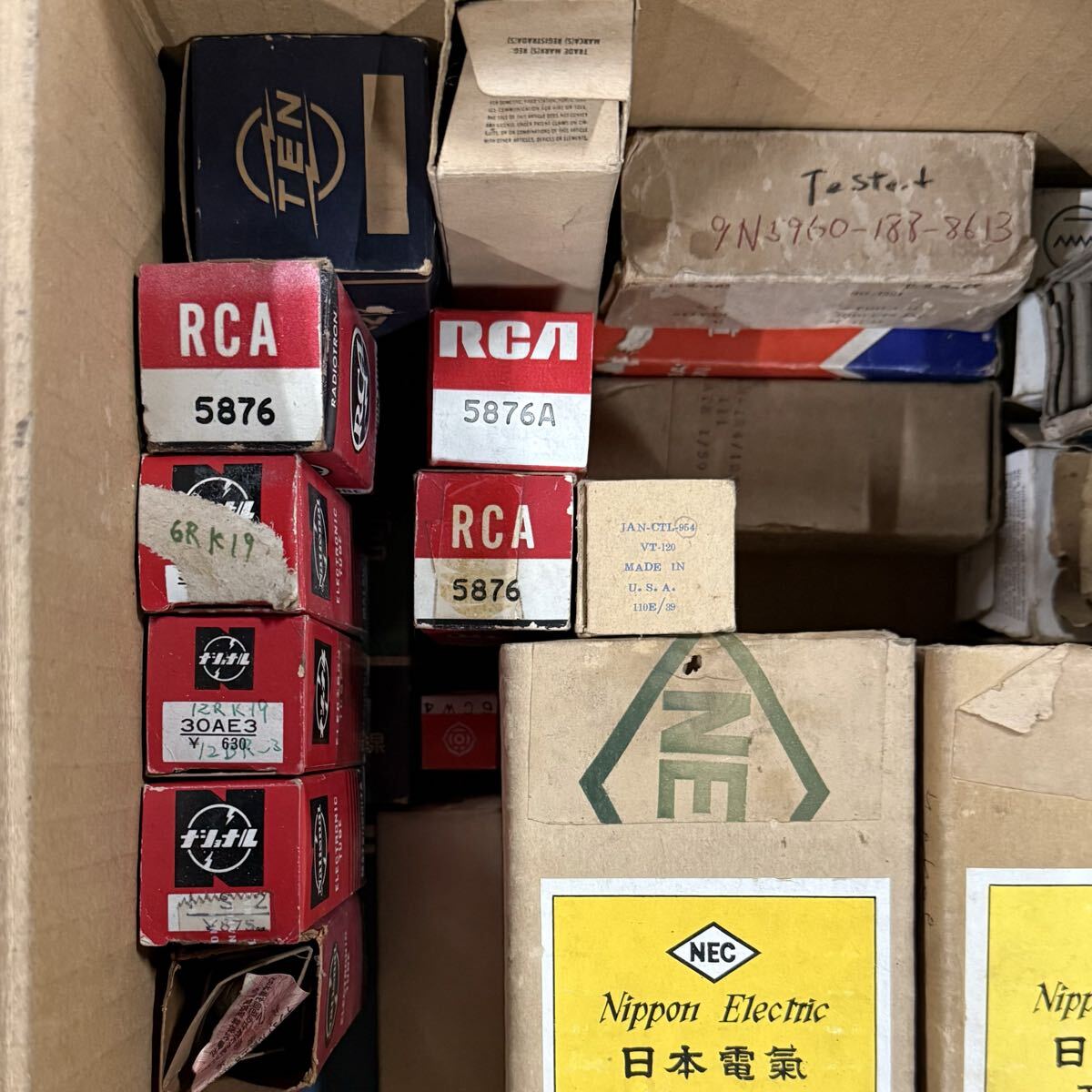 Hitachi RCA Toshiba Mazda NEC Mitsubishi National JRC Vacuum Tubes Lot of 240+ Unverified (untested) [v1228906189]