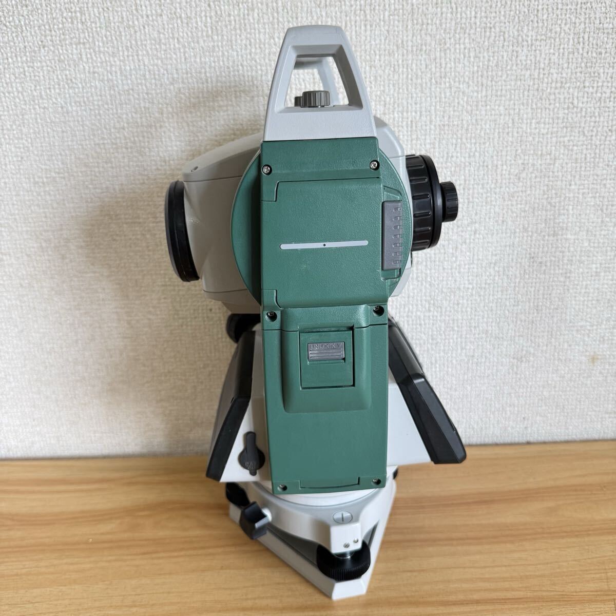 Sokkia SET650RXS Non-Prism Total Station [b1230352384]