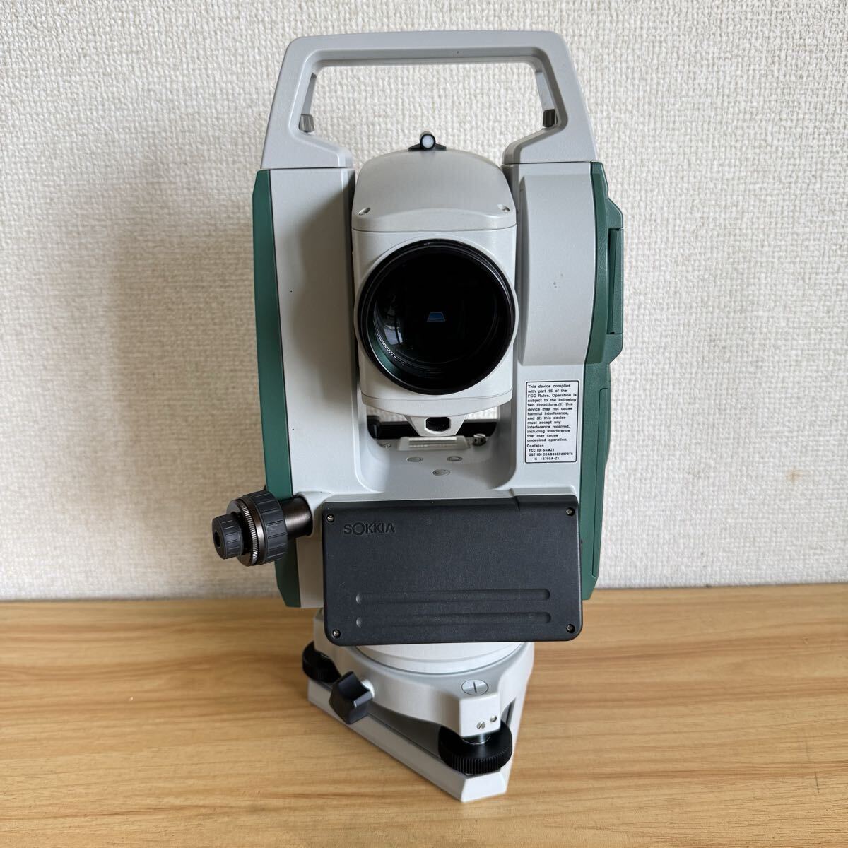 Sokkia SET650RXS Non-Prism Total Station [b1230352384]