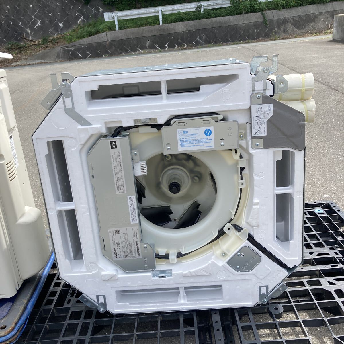 Mitsubishi Electric PL-RP63GA6 PUZ-ZRMP63KA14 Ceiling Cassette Package Air Conditioner 2.5HP [n1230532774]