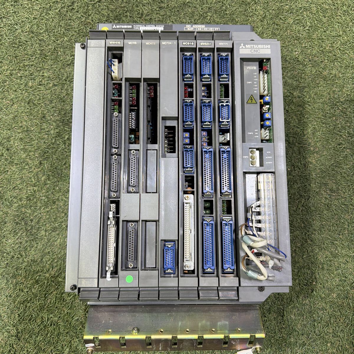 Mitsubishi Electric Meldas FCA320HWM2-1 CNC Unit Set [m1231265513]