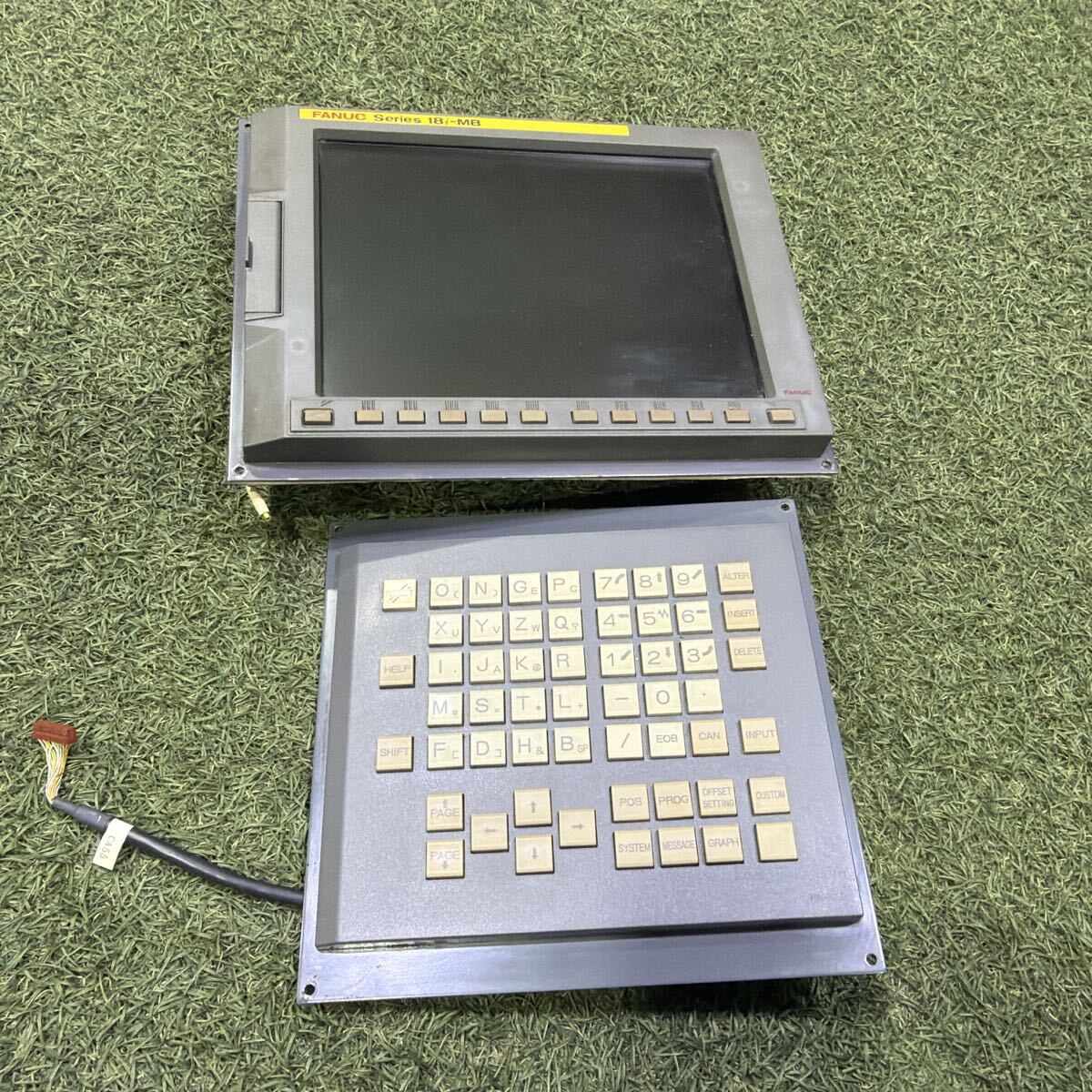 FANUC A02B-0281-C071 FA-LCD Unit 10.4 Inch Operator Screen & MDI Unit A02B-0281-C125 [e1233851814]