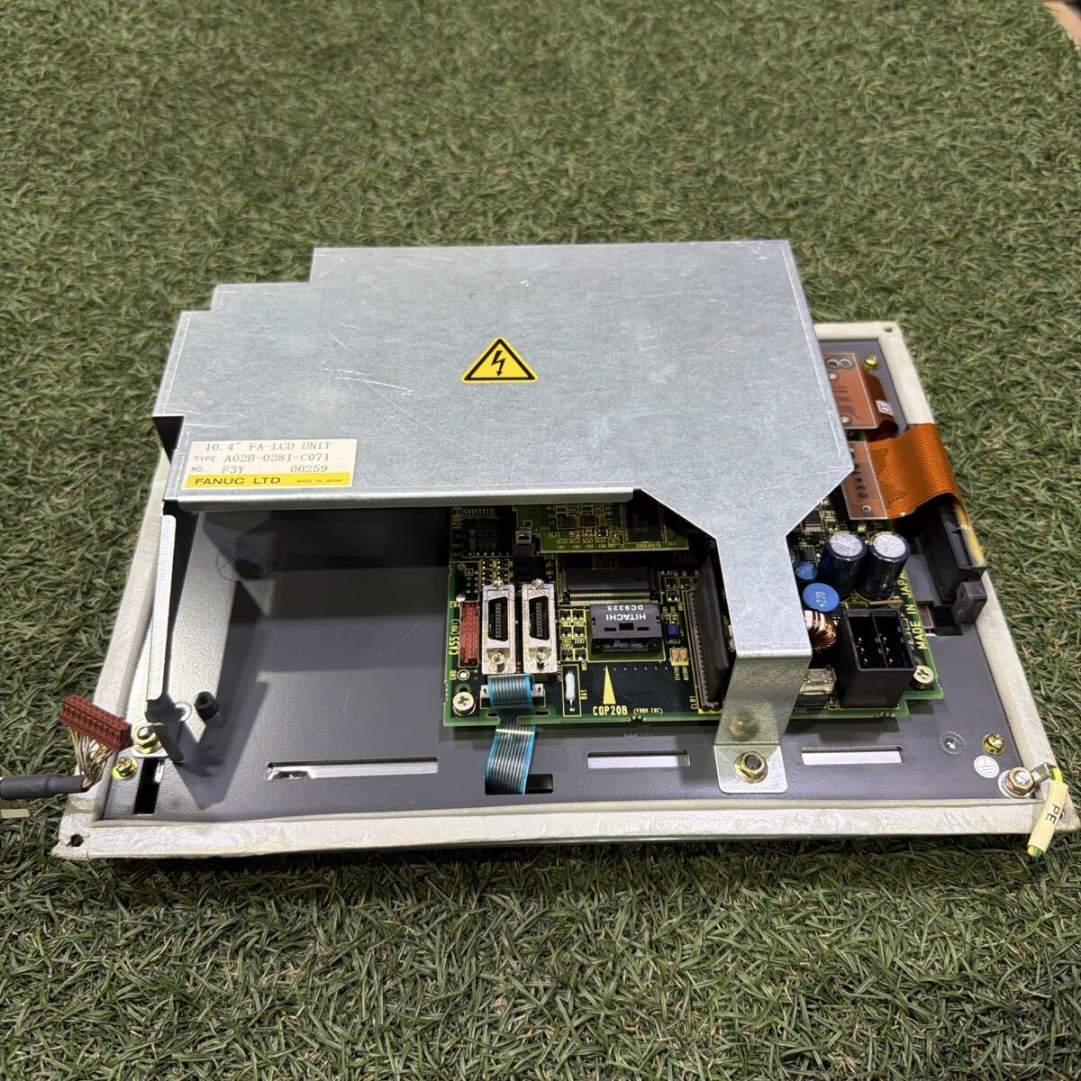FANUC A02B-0281-C071 FA-LCD Unit 10.4 Inch Operator Screen & MDI Unit A02B-0281-C125 [e1233851814]