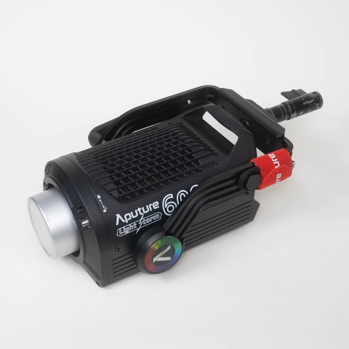 Aputure LS 600c Pro LED Light [e1235810815]