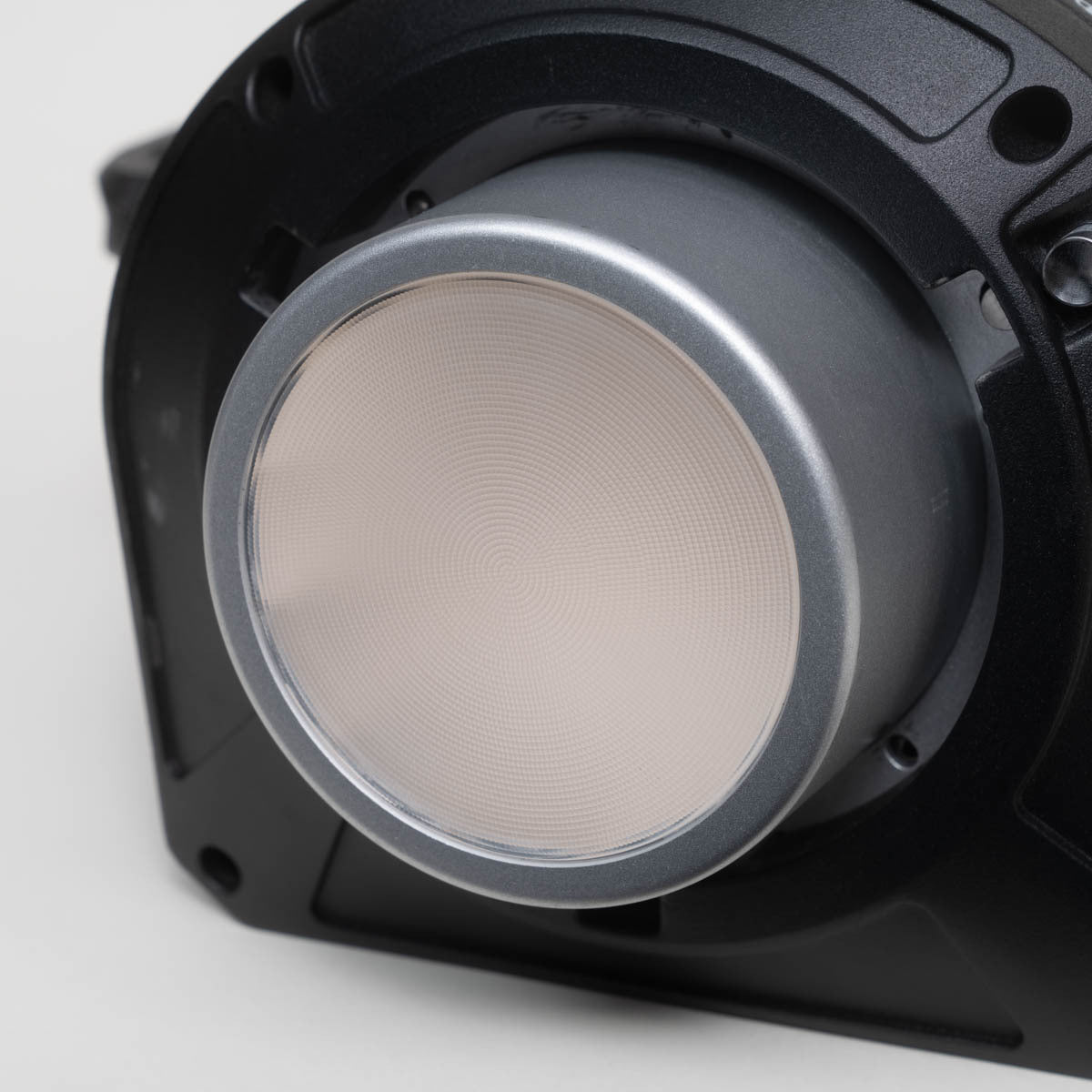 Aputure LS 600c Pro Color LED Light [t1235794344]
