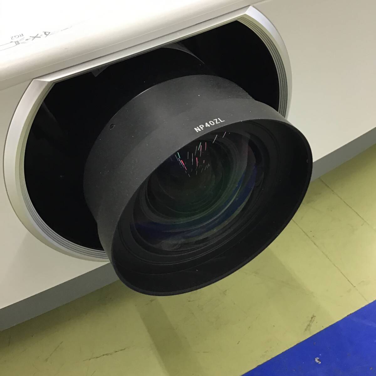 NEC ViewLight NP-PA803UL Projector with NP40ZL Lens 8000lm WUXGA [m1236176088]