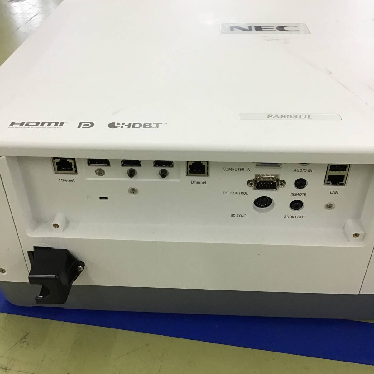 NEC ViewLight NP-PA803UL Projector with NP40ZL Lens 8000lm WUXGA [n1236178672]