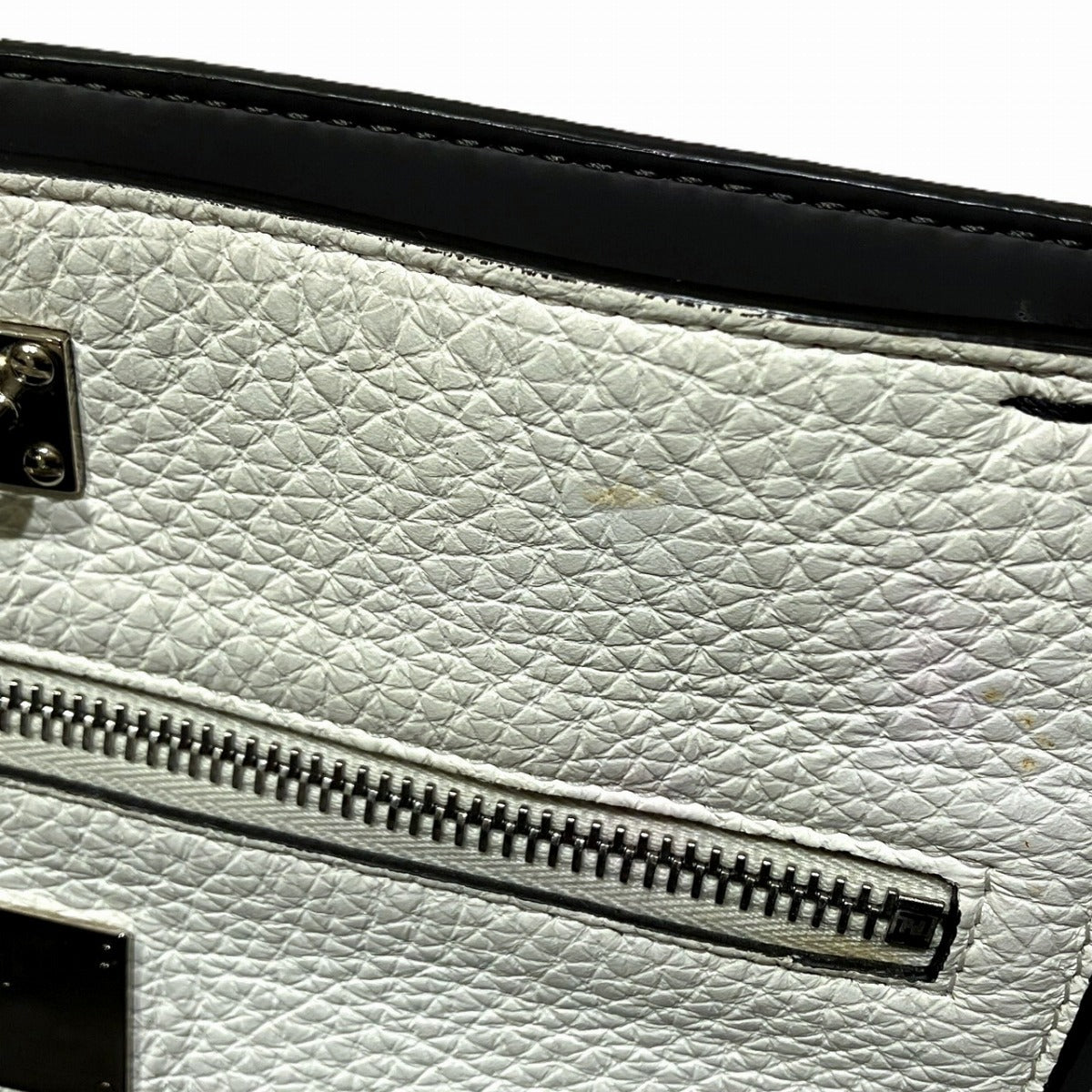 Fendi 7VA447 A80G Shoulder Bag Leather [c1236487915]