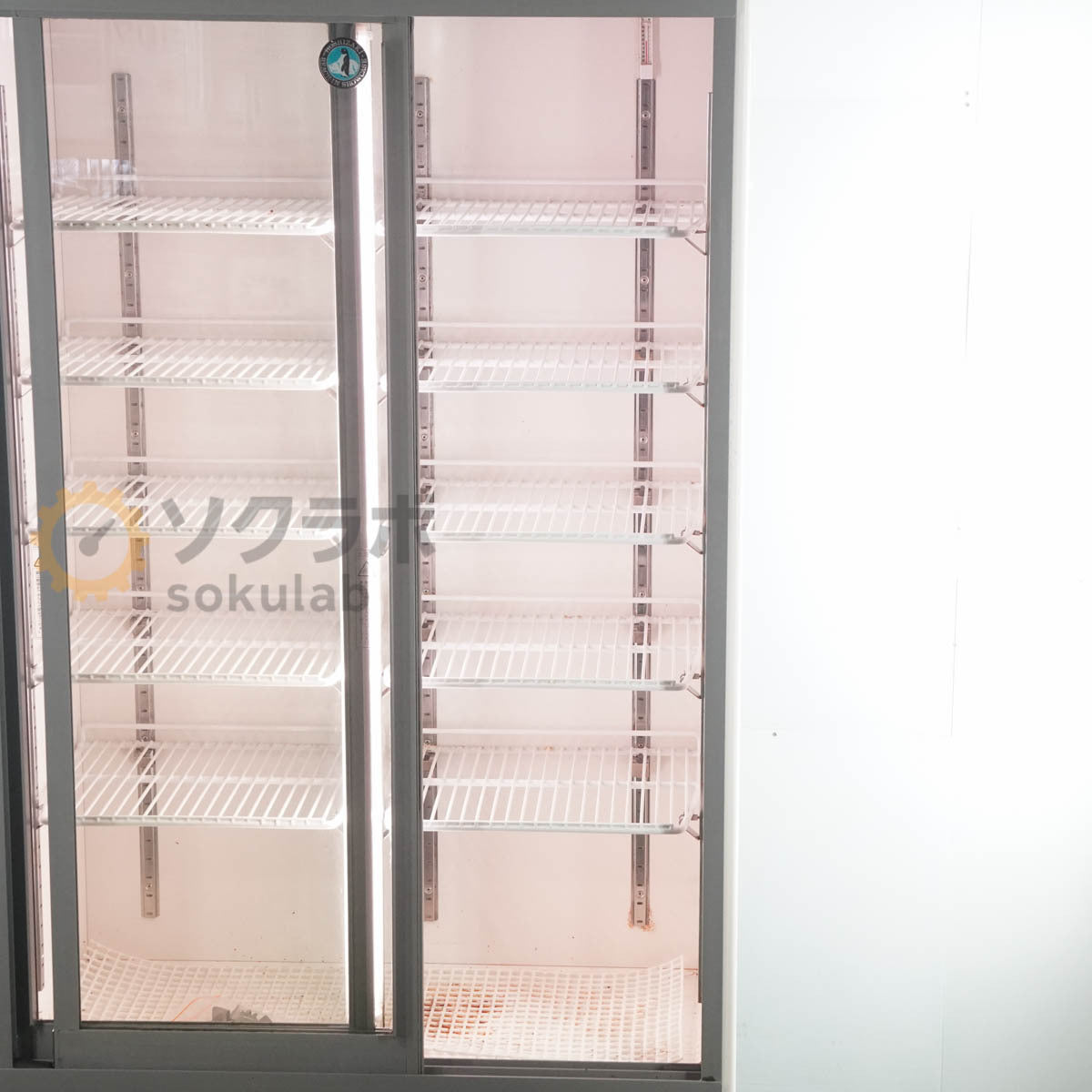 Hoshizaki RSC-90CT Reach-In Refrigerated Showcase 339L [x1236524556]