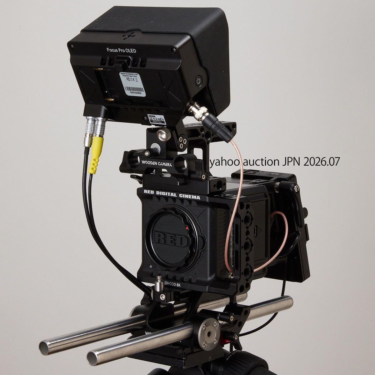 RED Komodo 6K Digital Cinema Camera Complete Kit [o1236789541]