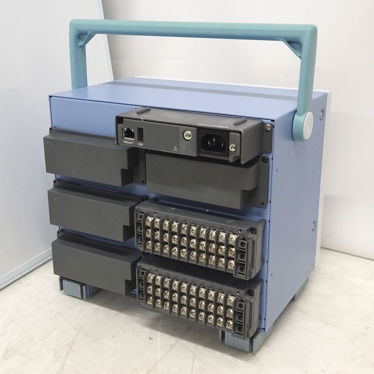 Yokogawa MV2000 MV2020-1-4-1-2-1M Portable Recorder (as-is) [h1237460991]