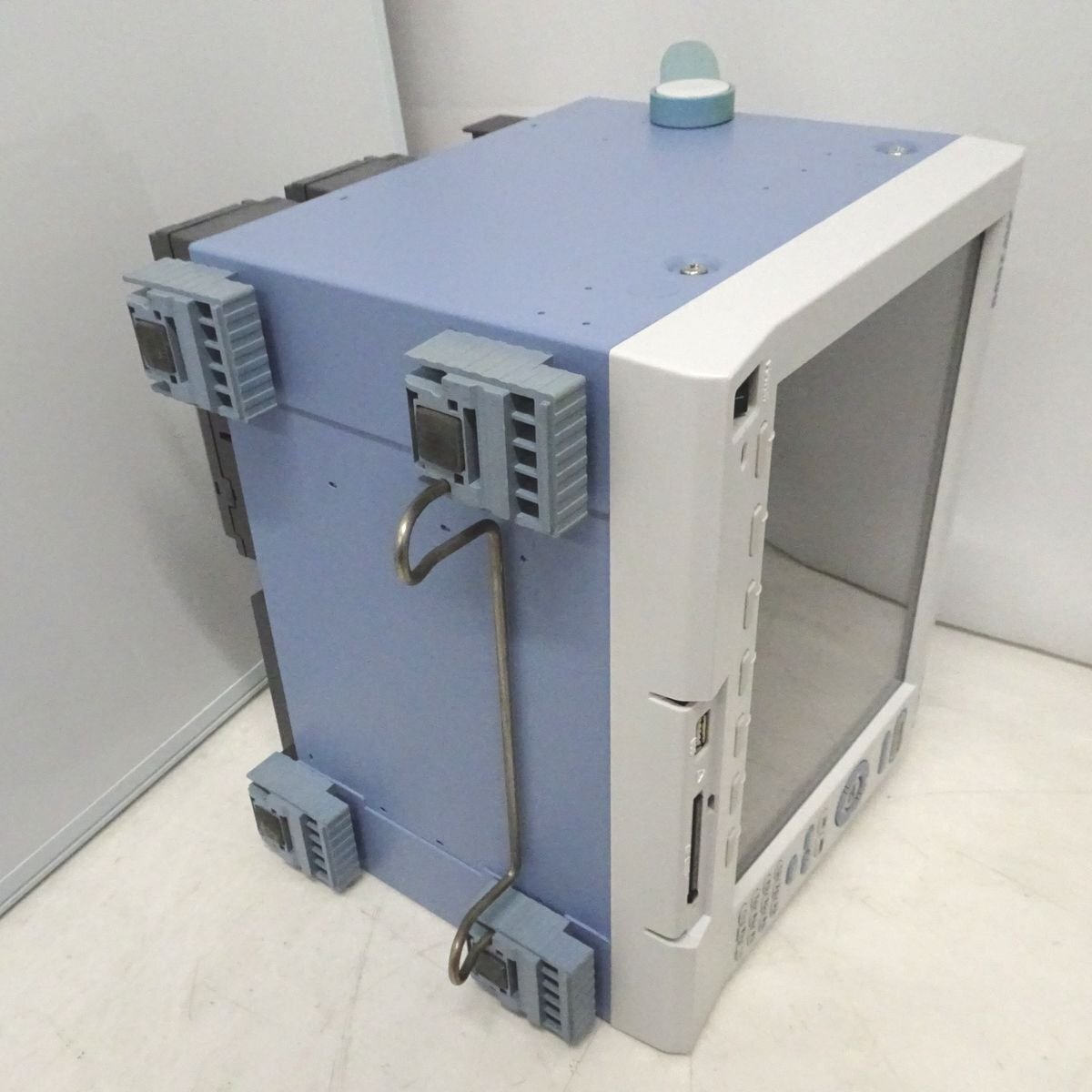 Yokogawa MV2000 MV2020-1-4-1-2-1M Portable Recorder (as-is) [h1237460991]