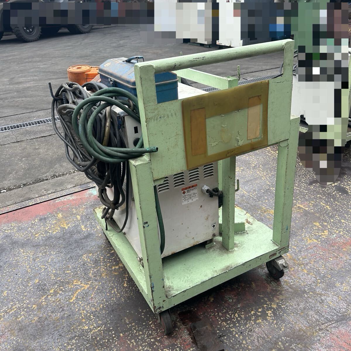 Daihen BOY200 Semi-Automatic Welding Machine 200V 50/60Hz with Cart [f1238168154]
