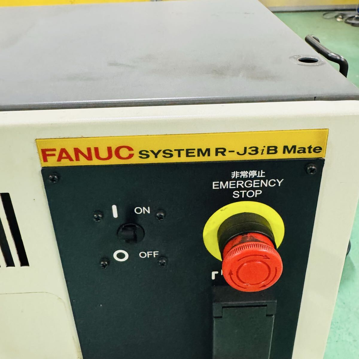 FANUC LR Mate 200iB A05B-1138-B202 Robot with R-J3iB Mate Controller [h1238588540]