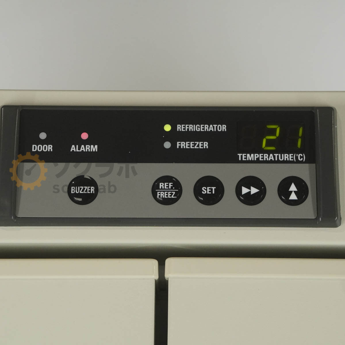 Panasonic MPR-715F-PJ Pharmaceutical Refrigerator Freezer 415L/176L with Key [q1238898594]