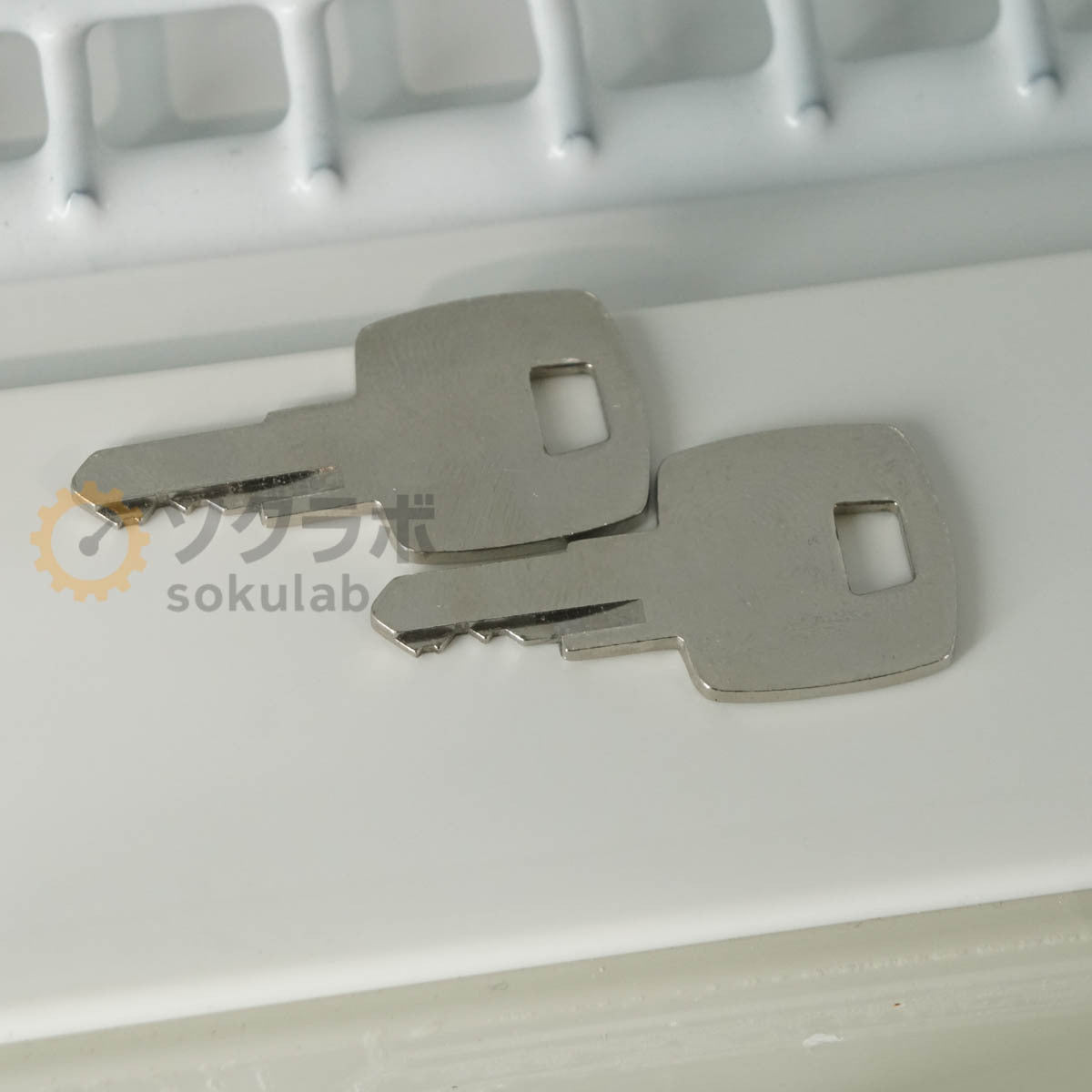Panasonic MPR-715F-PJ Pharmaceutical Refrigerator Freezer 415L/176L with Key [q1238898594]