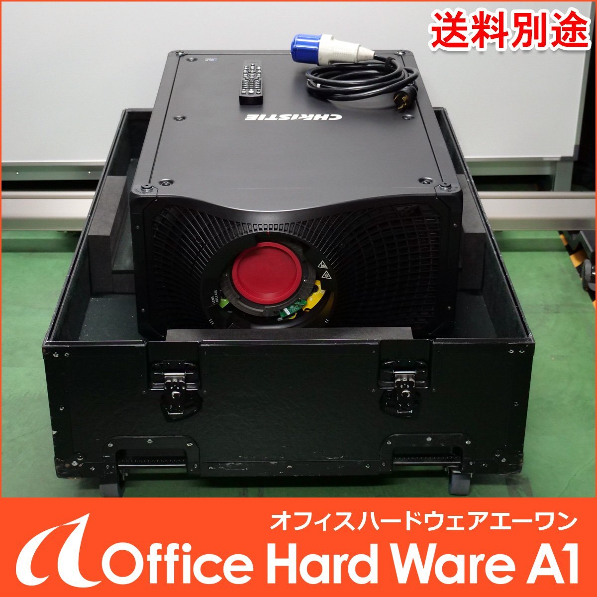Christie Boxer 4K30 Projector 30000 Lumens 4096x2160 (as-is) [g1238996246]